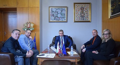 Ректорът на УНСС проф. д-р  Димитър Димитров се срещна с министъра на енергетиката Росен Христов